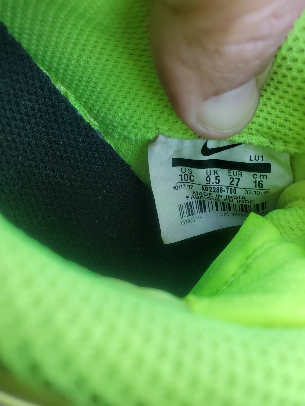 Nike Kids' Neon Green Low-Top Sneakers Unisex 10C - Picture 2 of 6